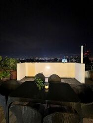 East Signature (D15), Apartment #525760521